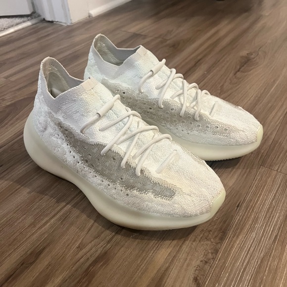 Yeezy 380 White Size 11